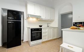 Venghera Naousa Apartment In The Heart Of Naousa