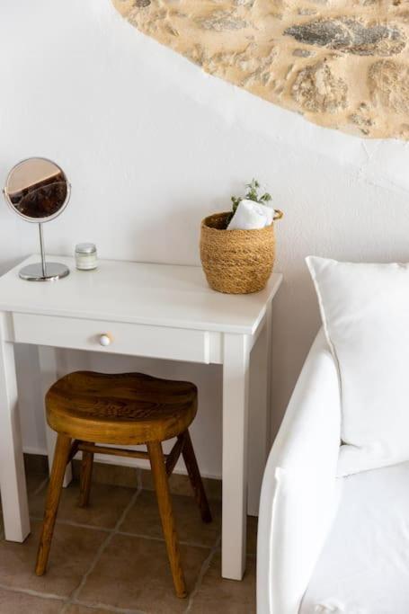 Venghera Naousa Apartment In The Heart Of Naousa Exterior foto