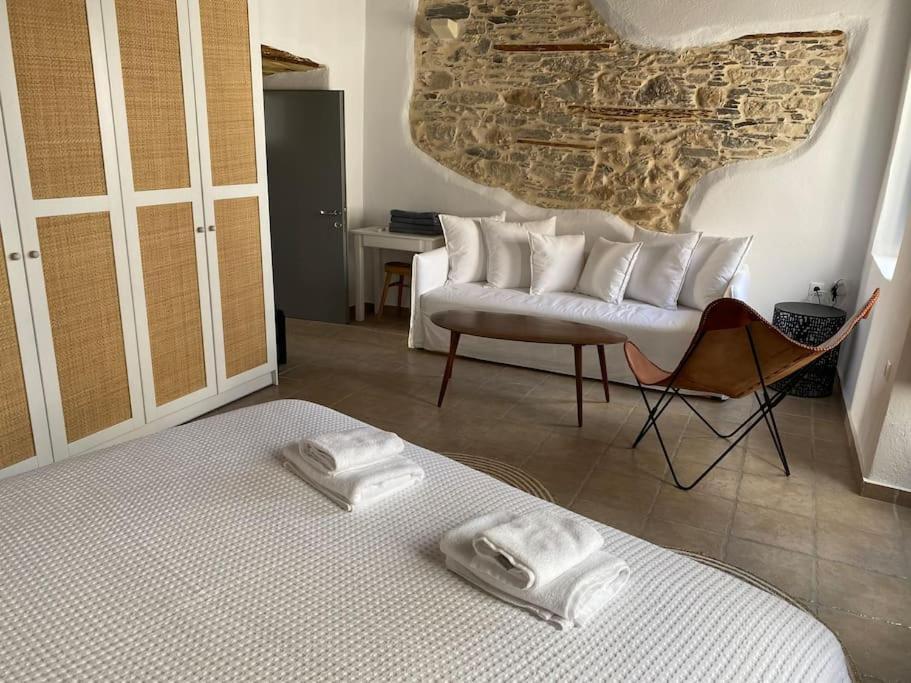 Venghera Naousa Apartment In The Heart Of Naousa Exterior foto